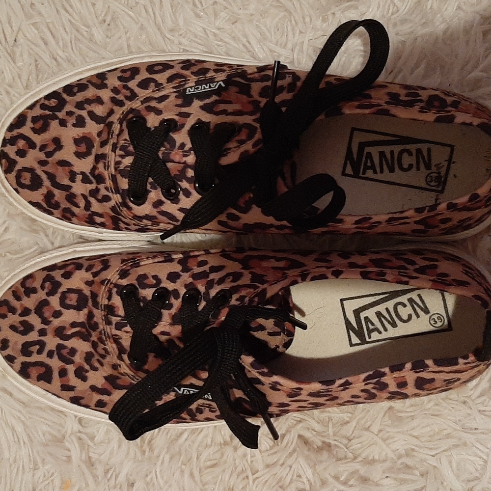 VANCN | Leapord | Shoes